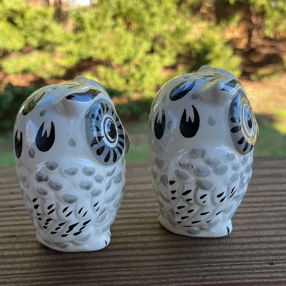 unbranded preowned ceramic