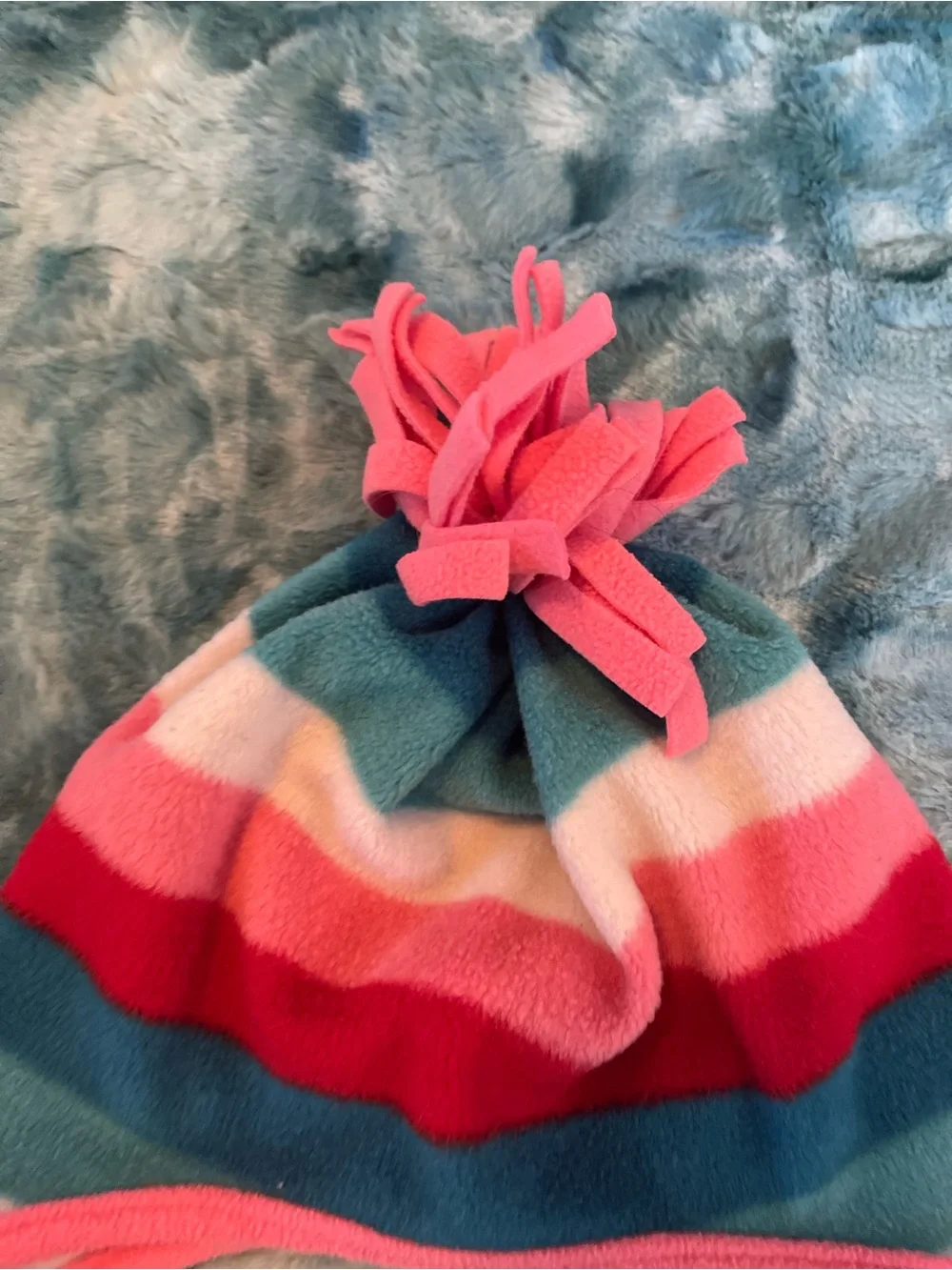 Crazy 8 multicolored hat