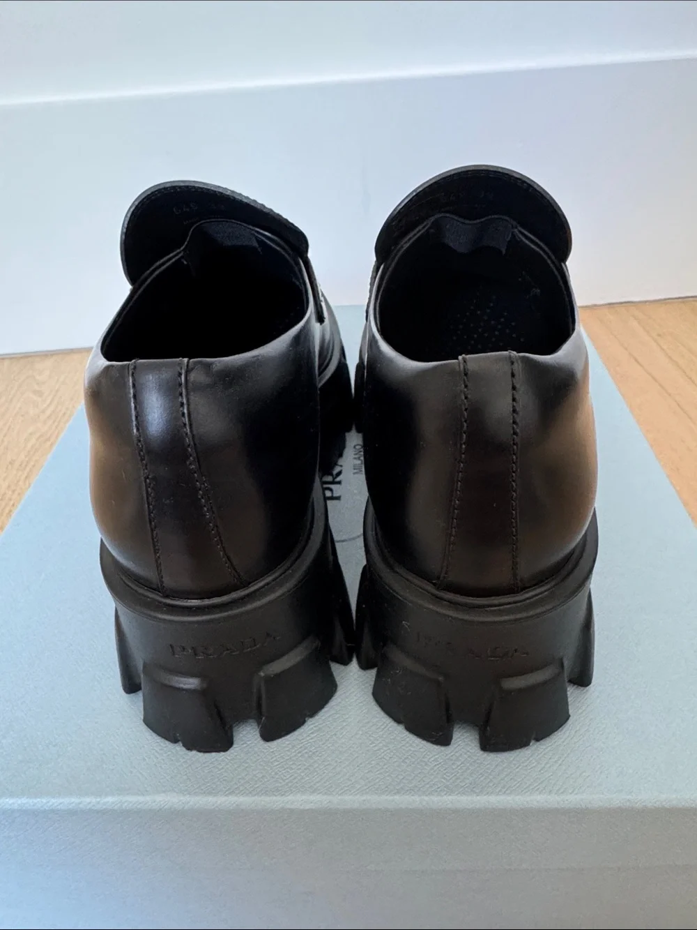 N/A prada monolith