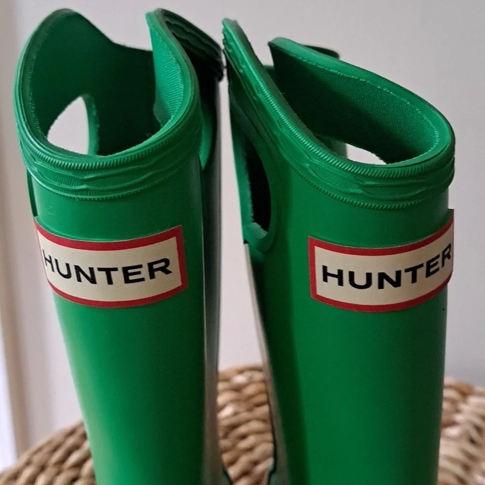 Hunter trending luxury