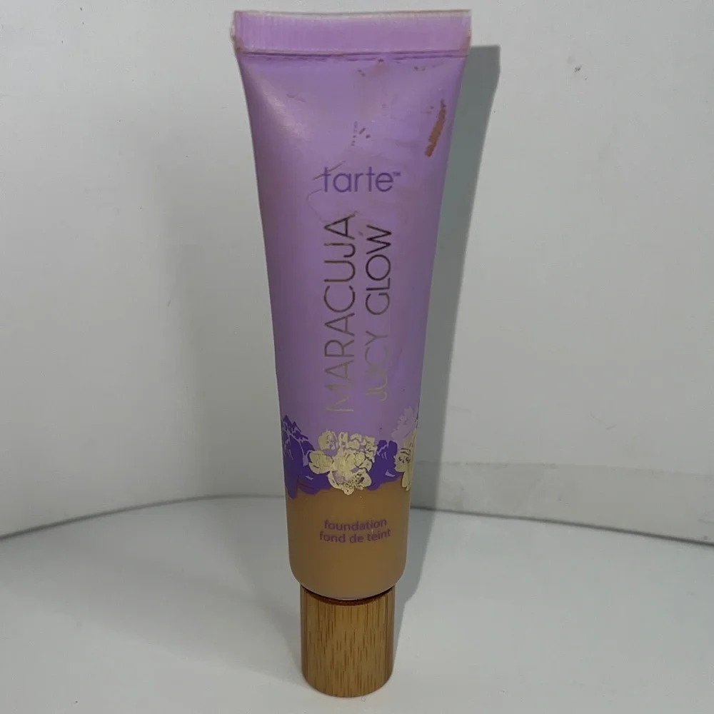 Tarte Maracuja Juicy Glow Skin Tint 336 Medium Tan - Tested Unused.
