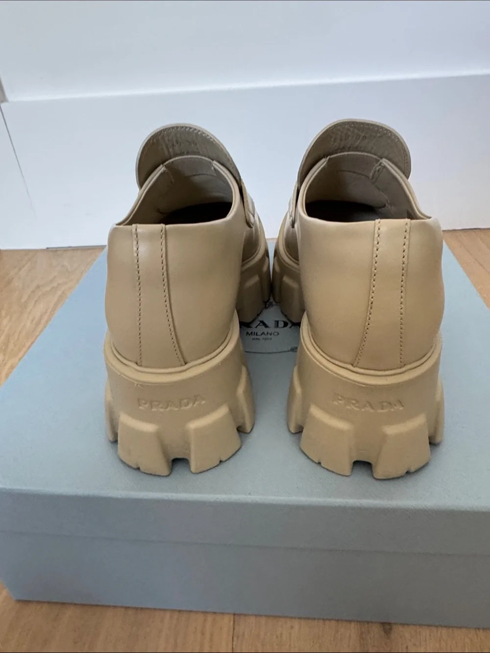 N/A prada monolith