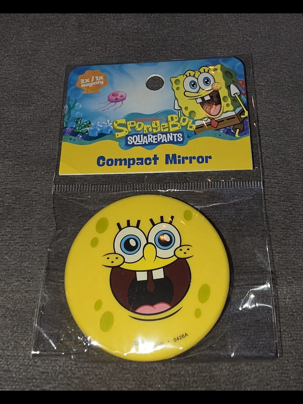 SpongeBob SquarePants Compact Mirror - 1 & 3x Magnifying BNIB