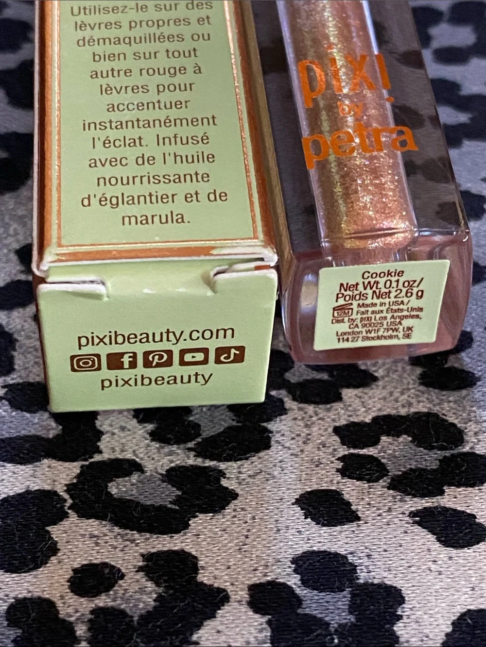 Lip Icing Glow in Cookie New Not Returnable