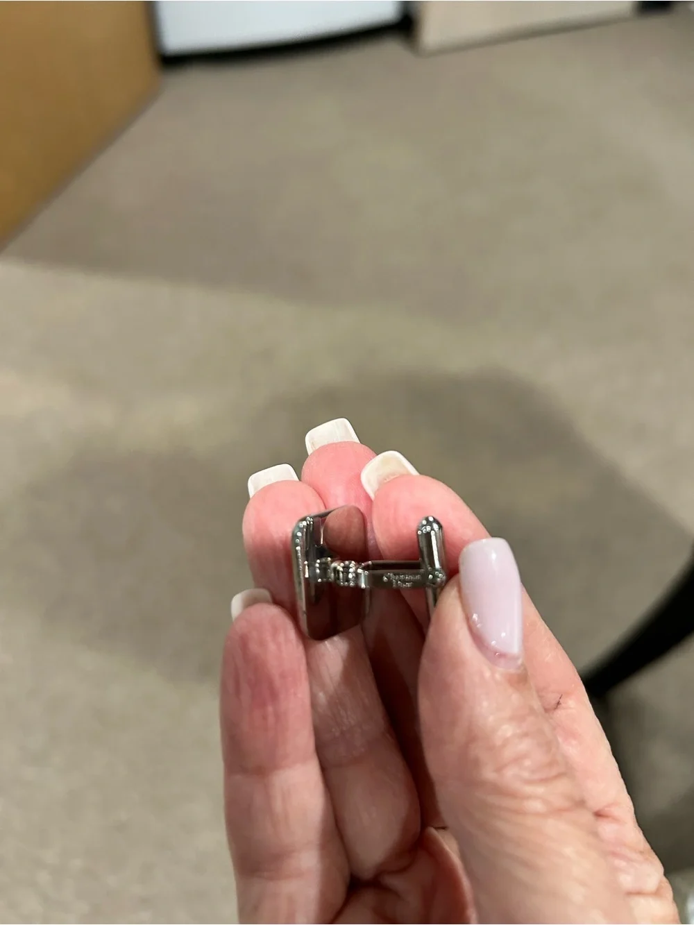 Dior accessories swivel