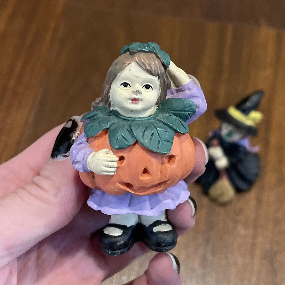 Vintage Halloween Ceramic Trick or Treat Kids Witch Pumpkin Devil 3