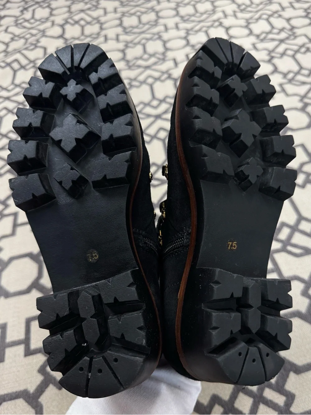 Jeffrey Campbell block not name