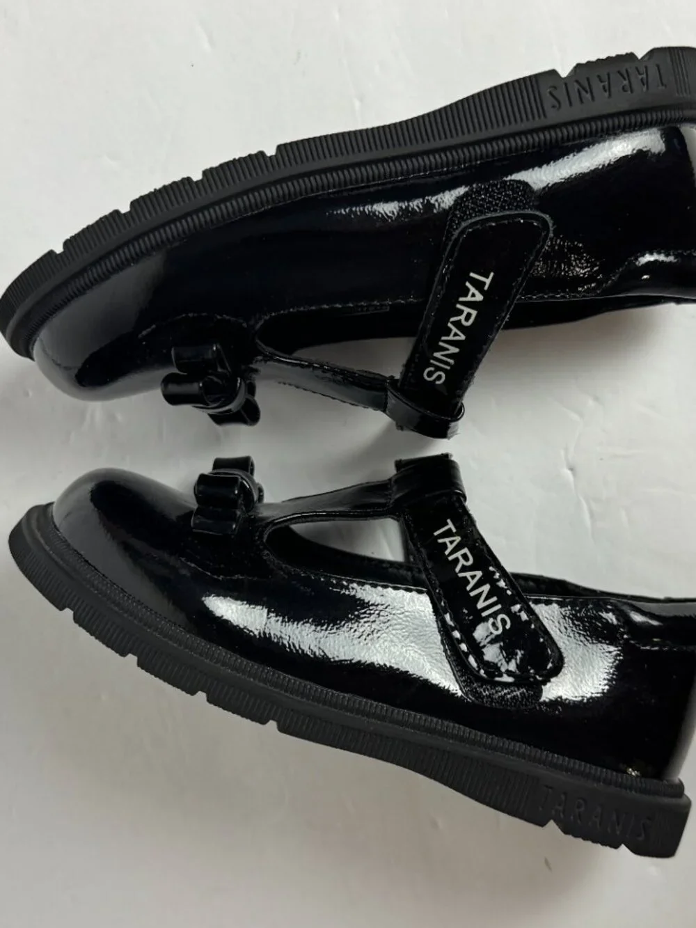 Taranis strap shoe