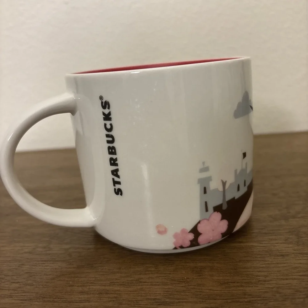 Starbucks excellent preowned