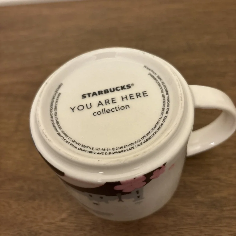 Starbucks preowned excellent
