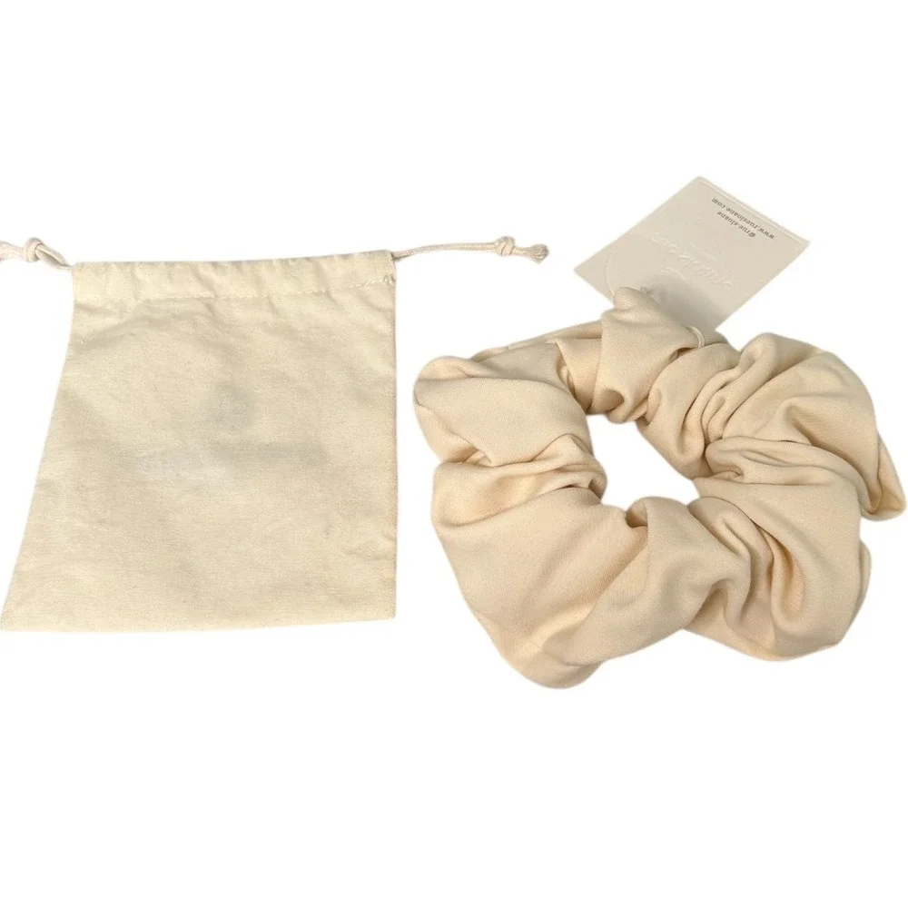 NEW Rue Sloane London Chou Super Scrunchie Cream Oversized Statement Hair Tie
