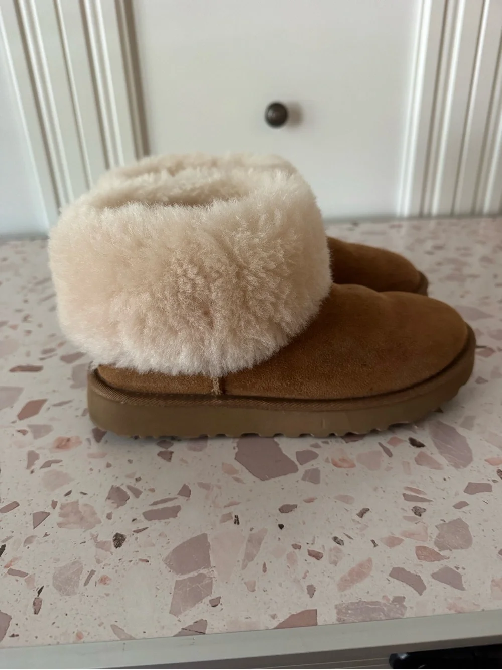 UGG classic slip