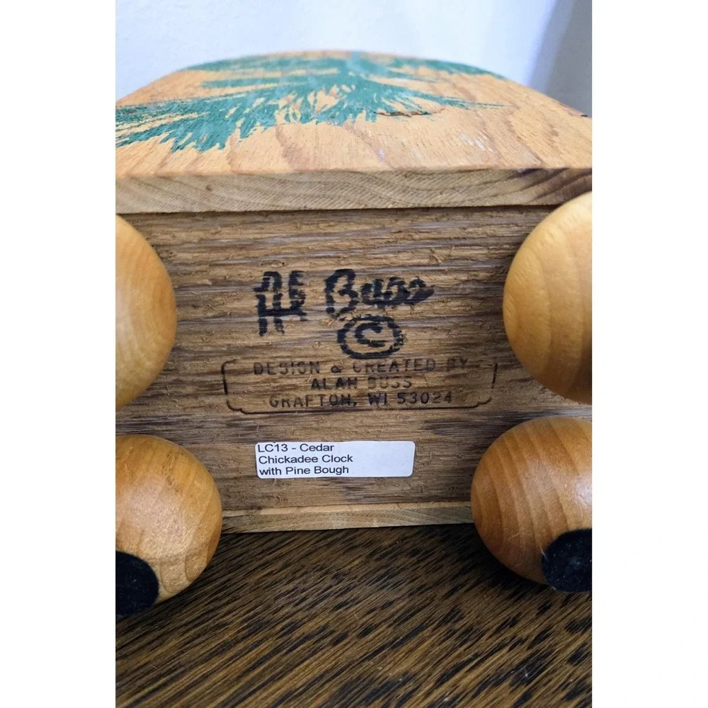 Wooden Clock Handcrafted Alan Buss Chickadee‎ Pine Bough Handcrafted Handpainted