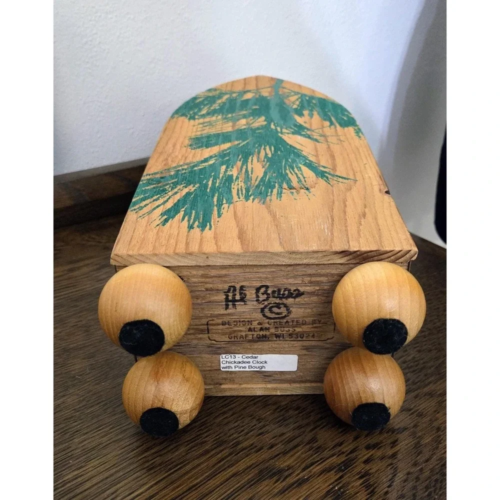 Wooden Clock Handcrafted Alan Buss Chickadee‎ Pine Bough Handcrafted Handpainted