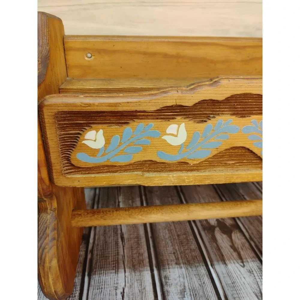 Wooden Wall Mount Shelf Paper Towel Holder Kitchen Folk Cottage Country Vtg