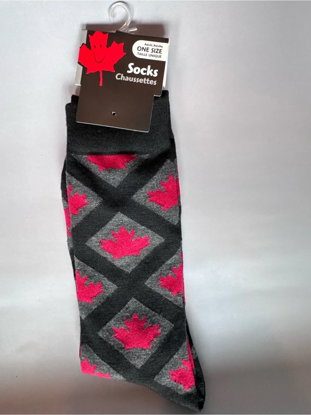 💜3/$15 NWT Canadian Maple Leaf Socks Adult One Size Gray Black Argyle Souvenir