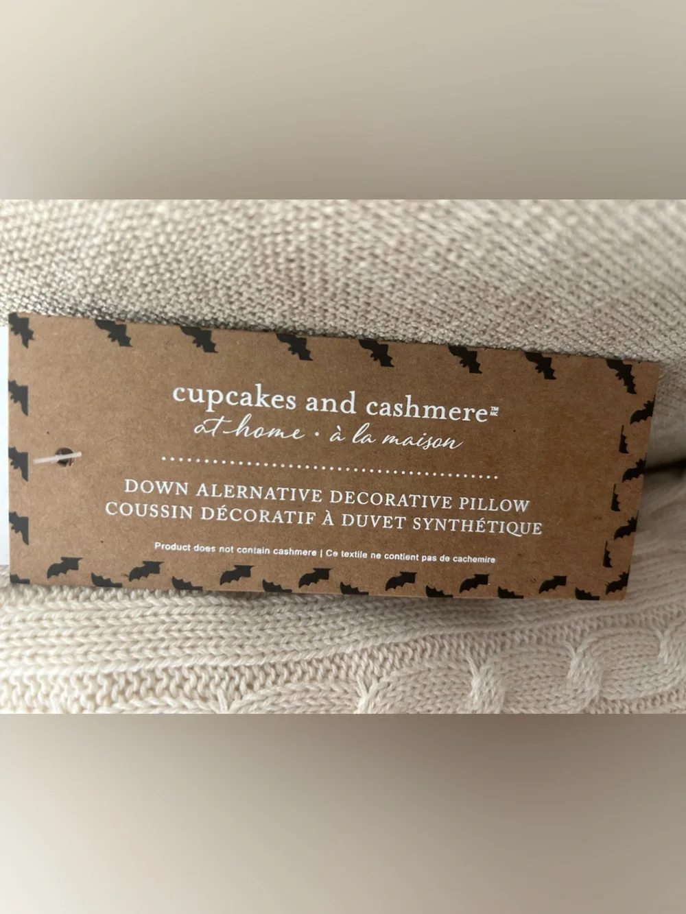 cupcakes & cashmere cream cable
