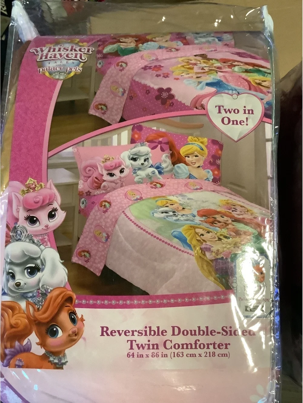 Disney Whisker Haven Palace Pets Reversible Double-Sided Twin Comforter