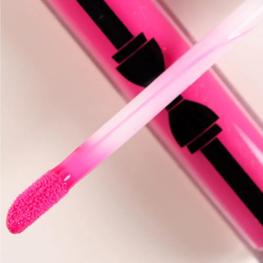 MAC Cosmetics new without