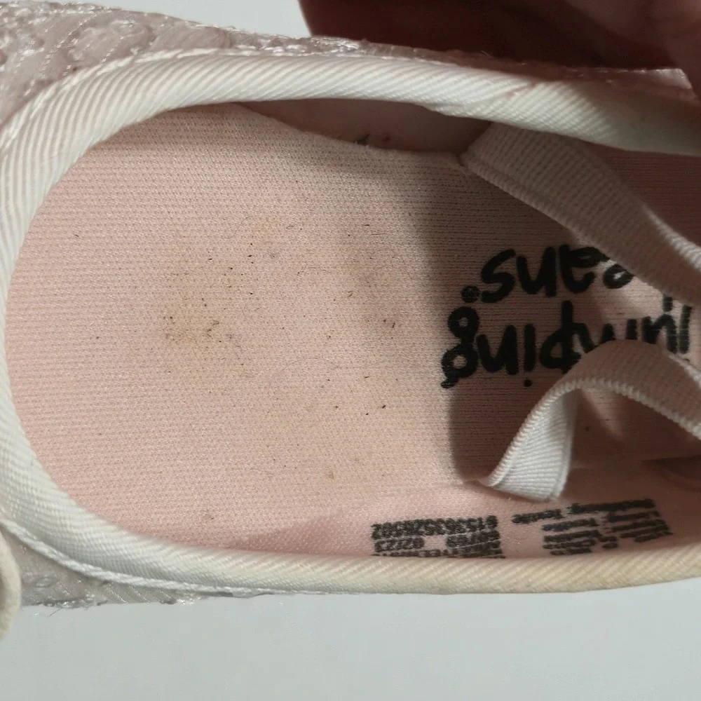 The Unbranded Brand white shoes