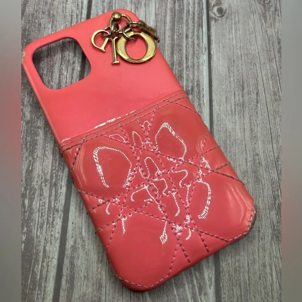Dior christian lady