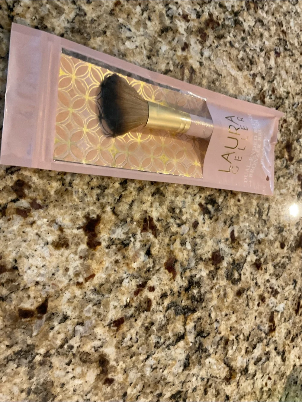 Laura Geller Dual-Ended Powder & Contour Brush in Gold and Brown