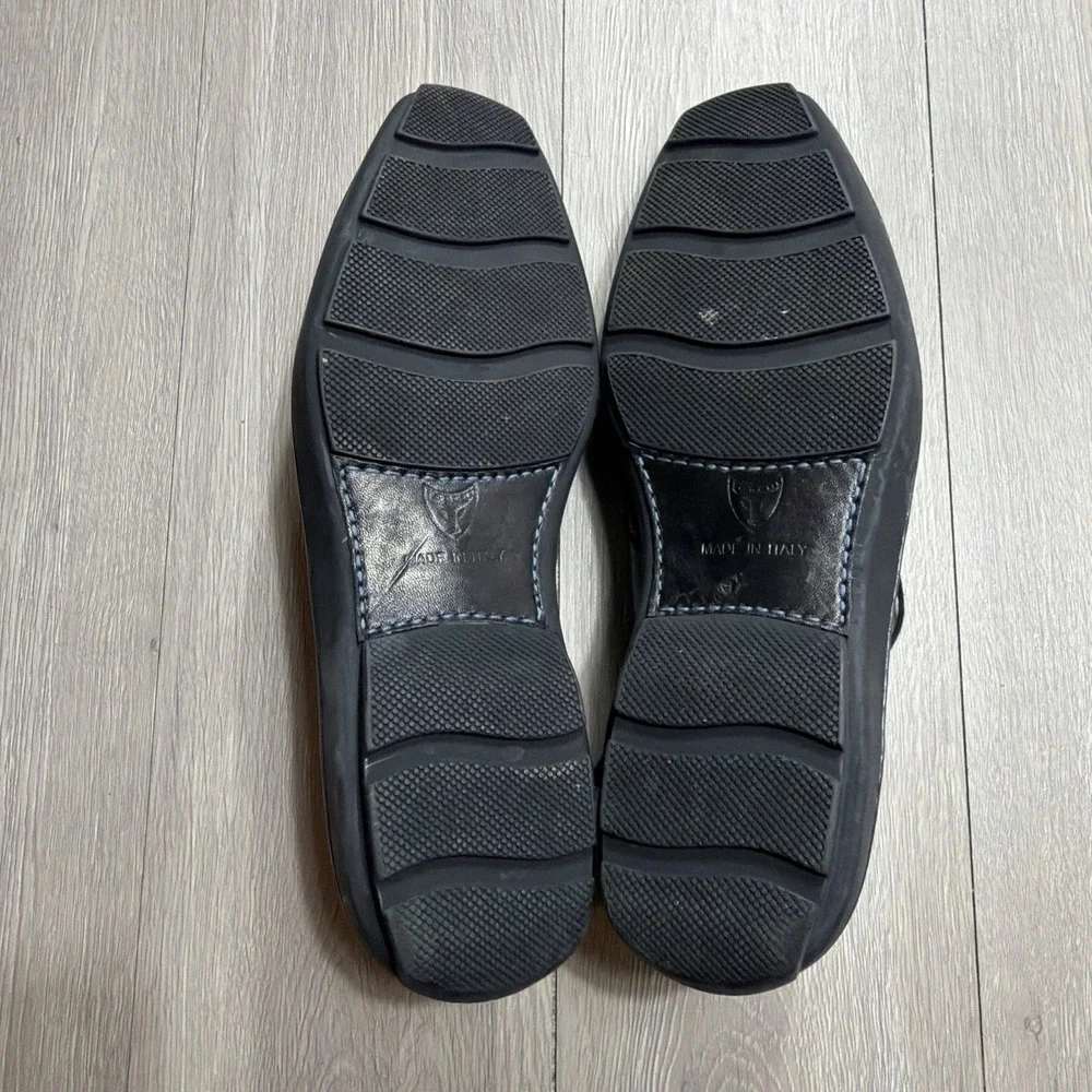 Toschi mens preowned