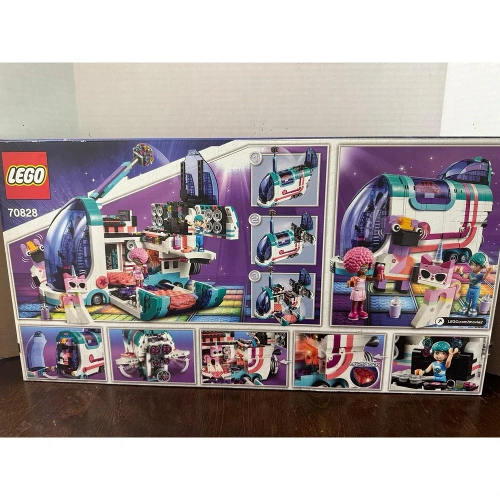 Lego 70828 home