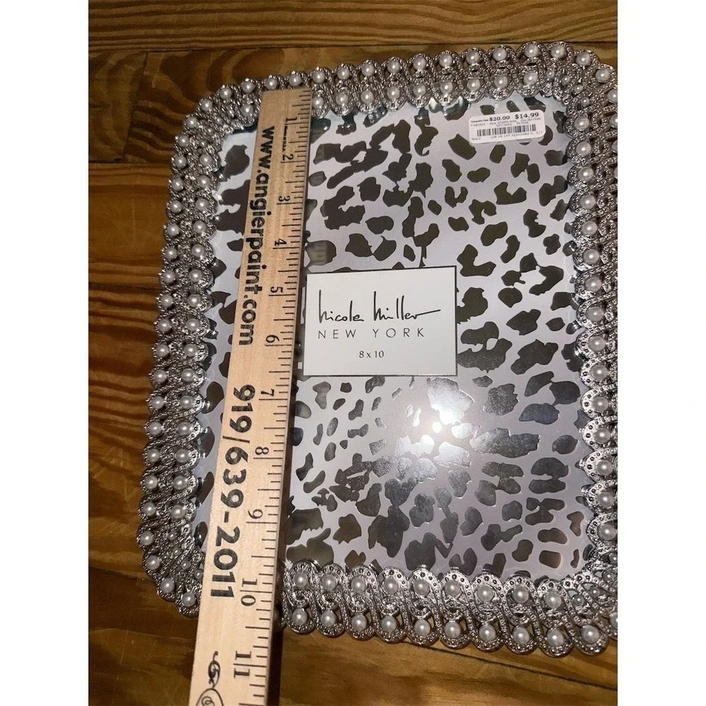Nicole Miller glam frame