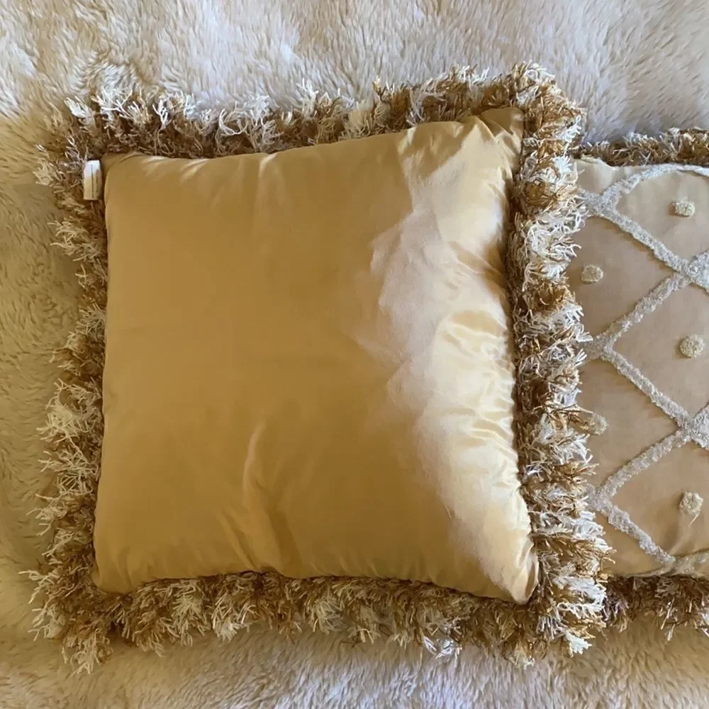 Isabella Collection Set of 2 Pillows