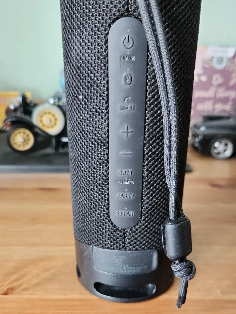 Sony cylindrical home speaker