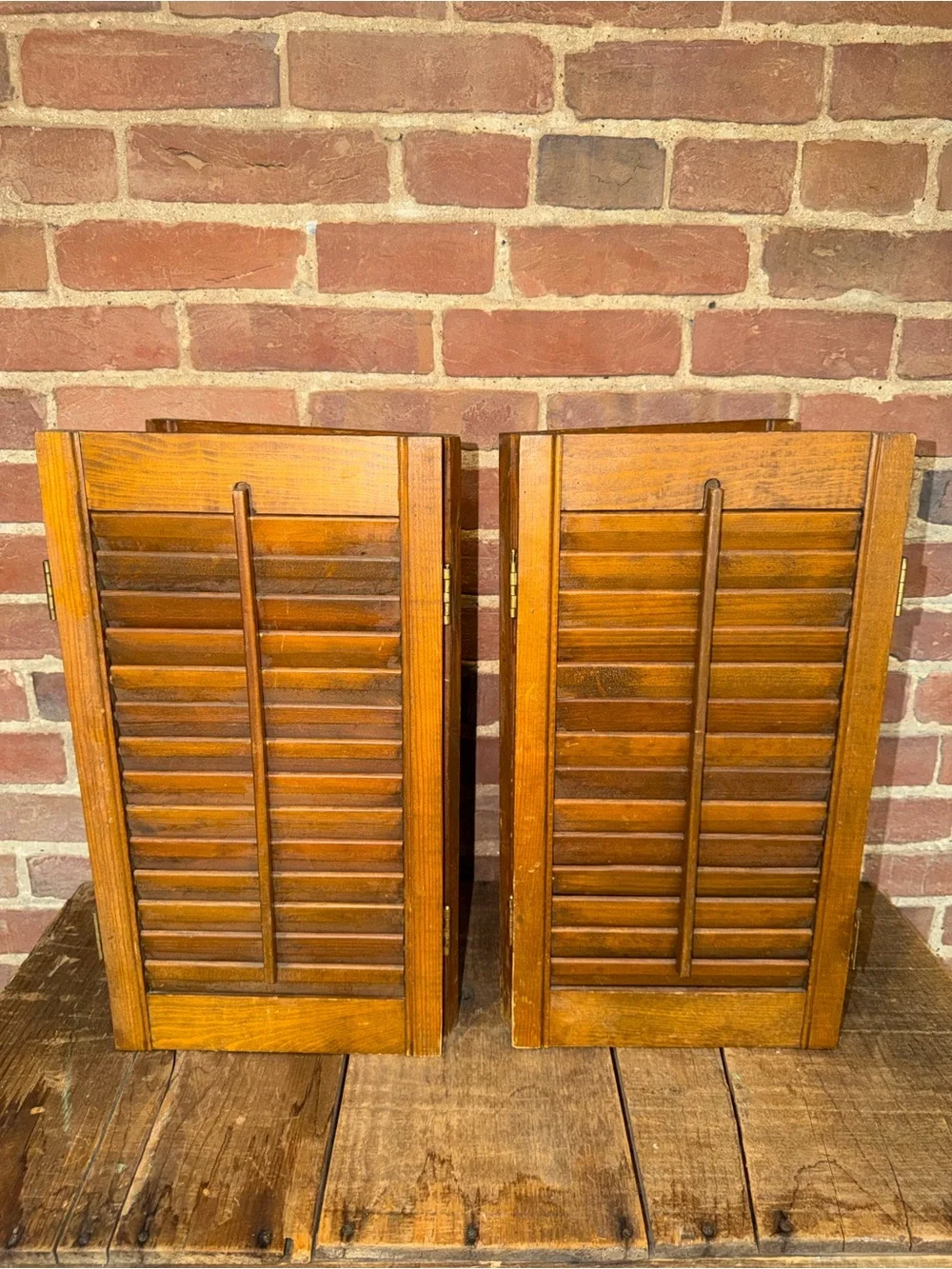 N/A pair wooden