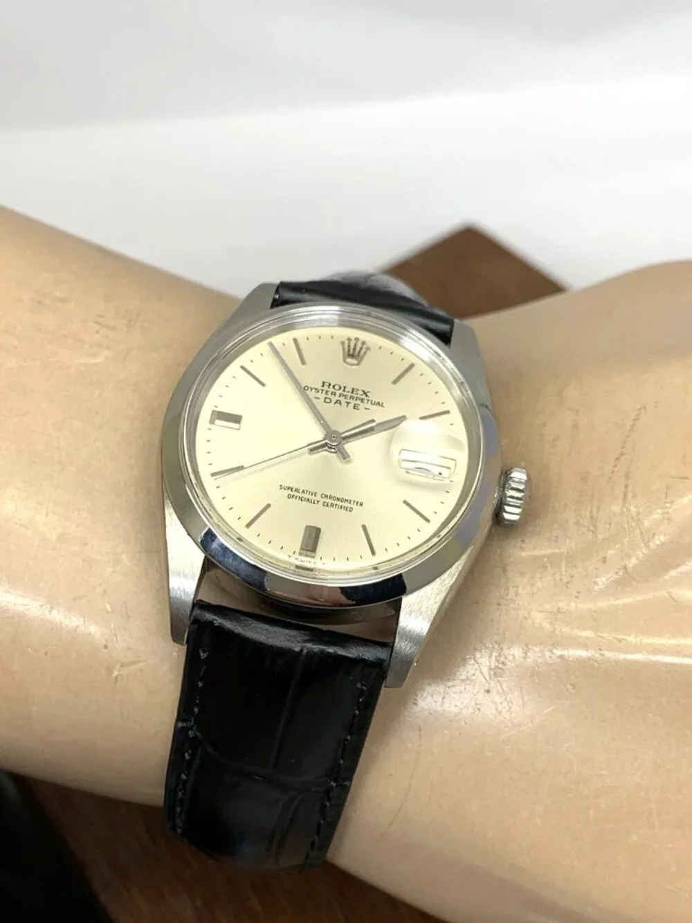 Rolex Oyster Perpetual Date 1500 Men's Watch Swiss Automatic 1969 Silver Dial