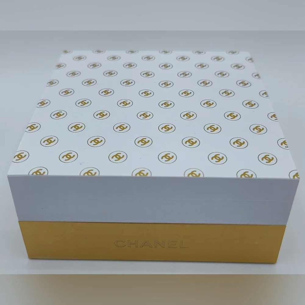 CHANEL •functional ephemera weighty