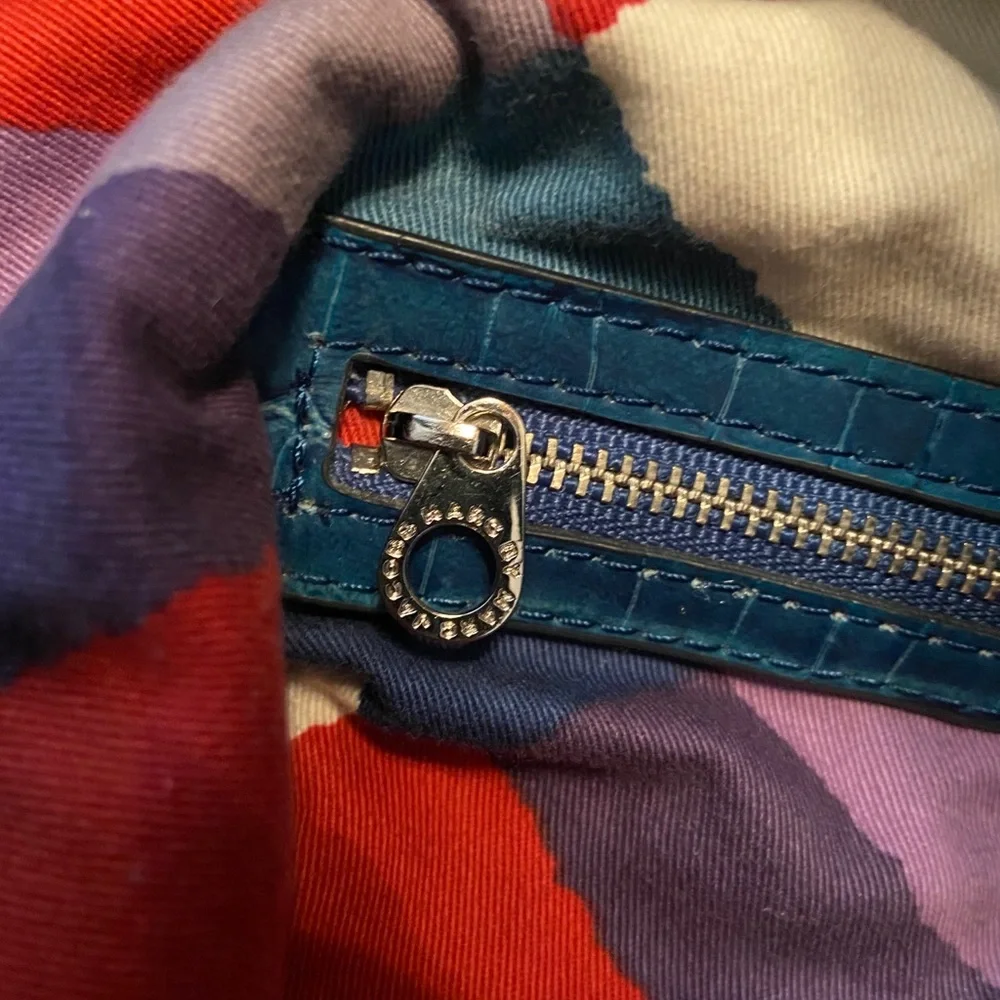 Marc By Marc Jacobs exterior length interior