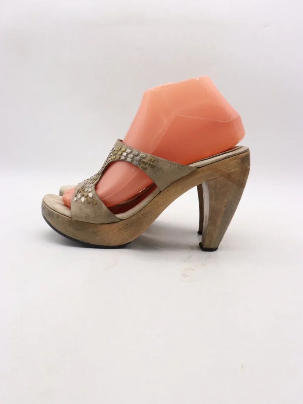 Calleen Cordero Women's Size 8 Studded Beige Leather Platform Sandal Heels