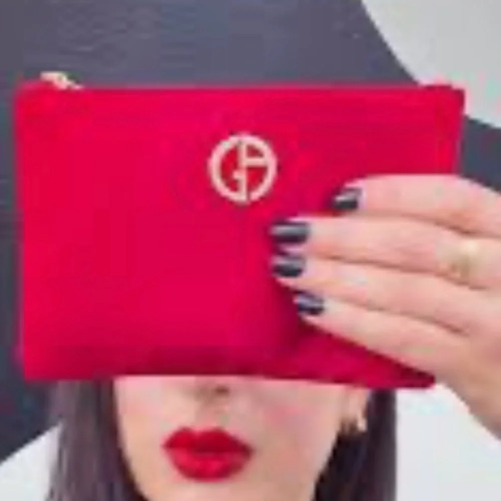 Giorgio Armani nwot no