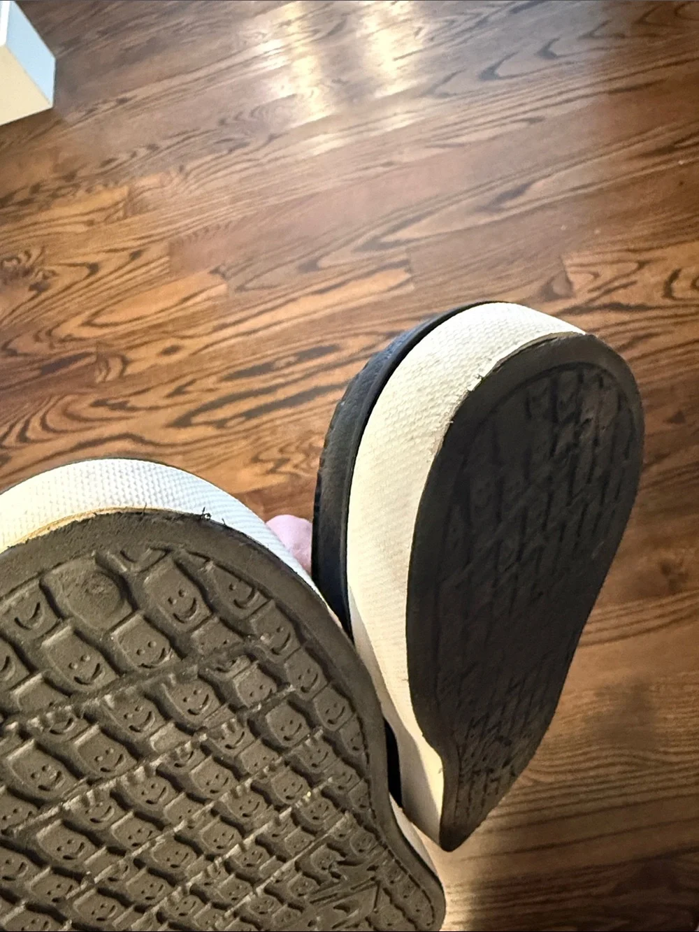 Sanuk excellent used
