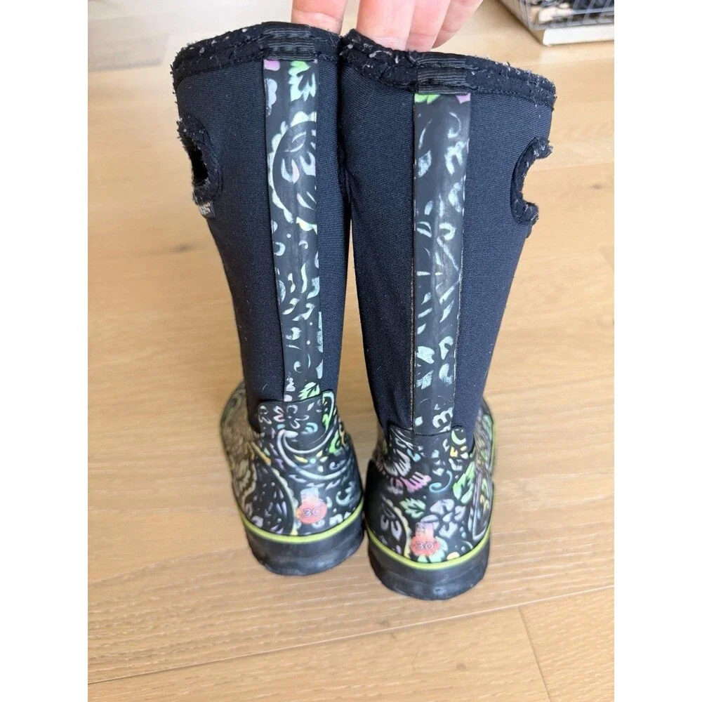 Bogs Youth Size 13 Neo Classic Insulated Boots Waterproof Paisley Girls