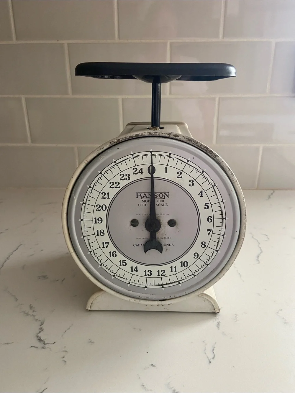 Vintage Hanson Model 2000 Utility Scale 25 lb Kitchen Produce Farm Scale