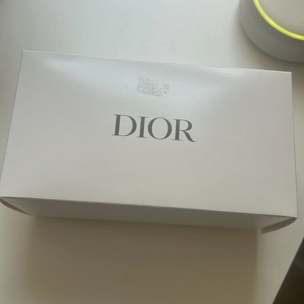 Christian Dior Makeup/Cosmetic drawstring pouch