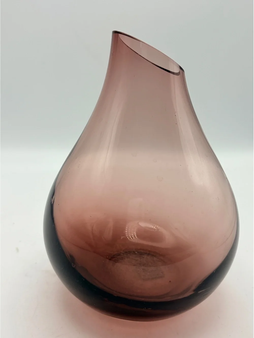 N/A beautiful vase