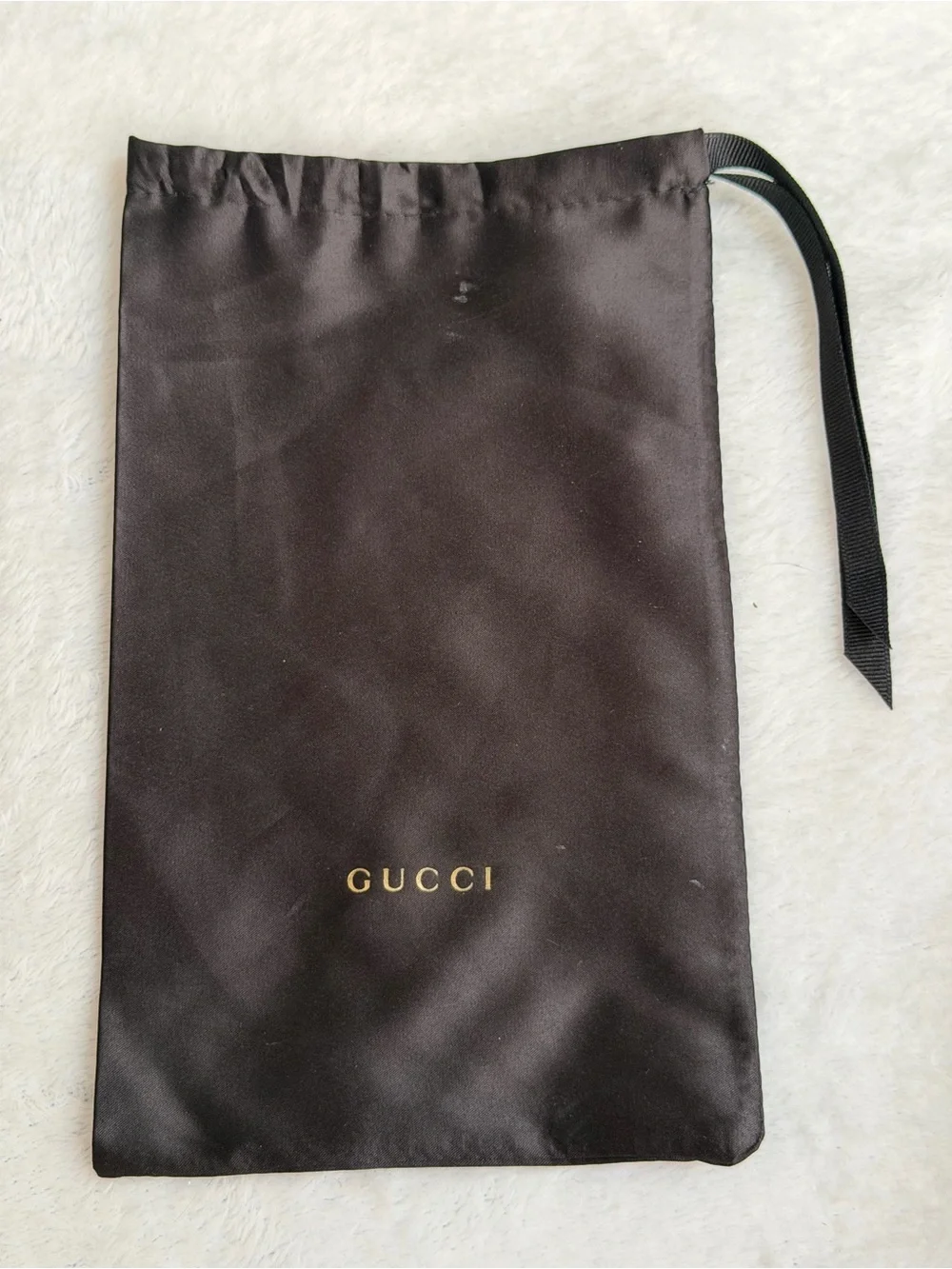 Gucci Black Drawstring Dust Bag & Cream Eyeglass Cleaning Cloth Lot