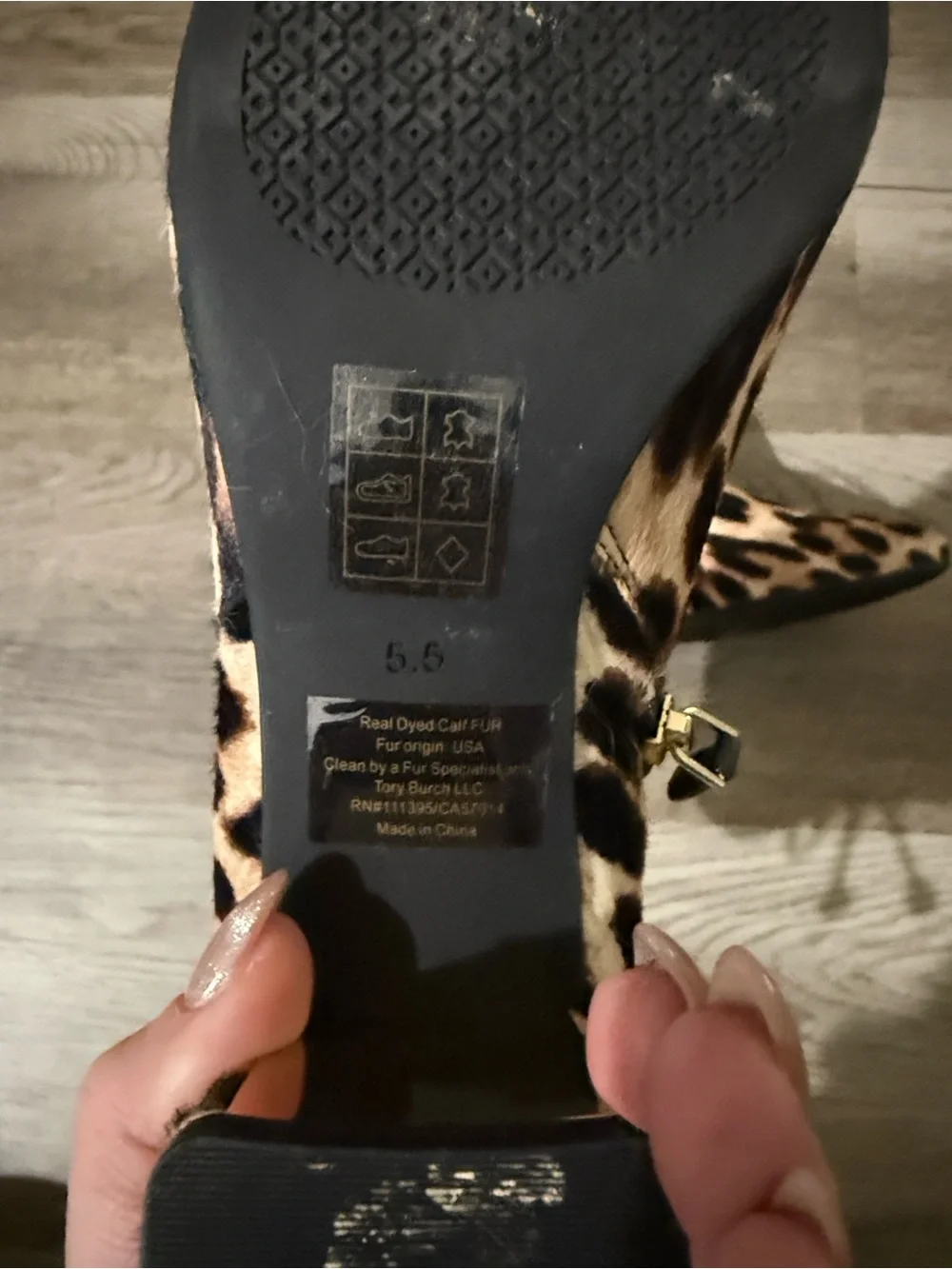 Tory Burch eye catching