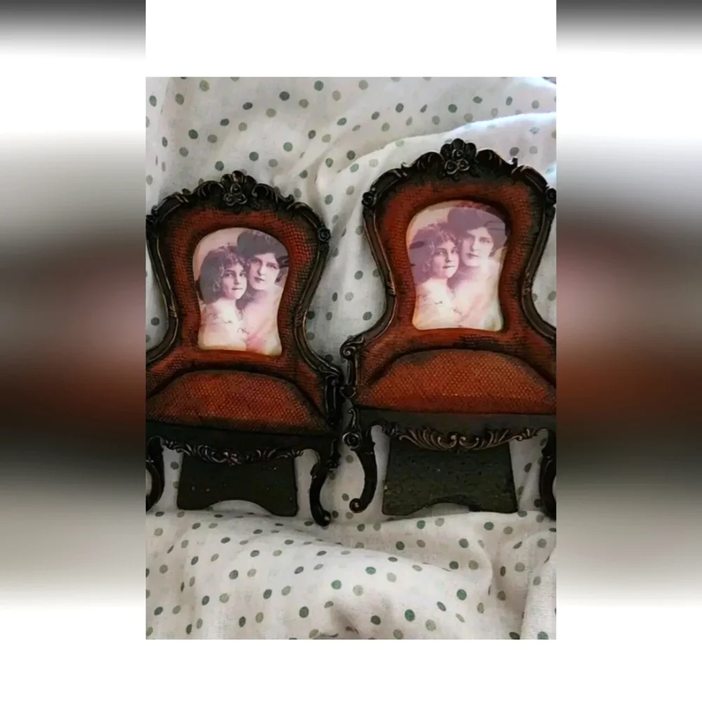 Antique Sofa Shaped Photo Frame 6x6