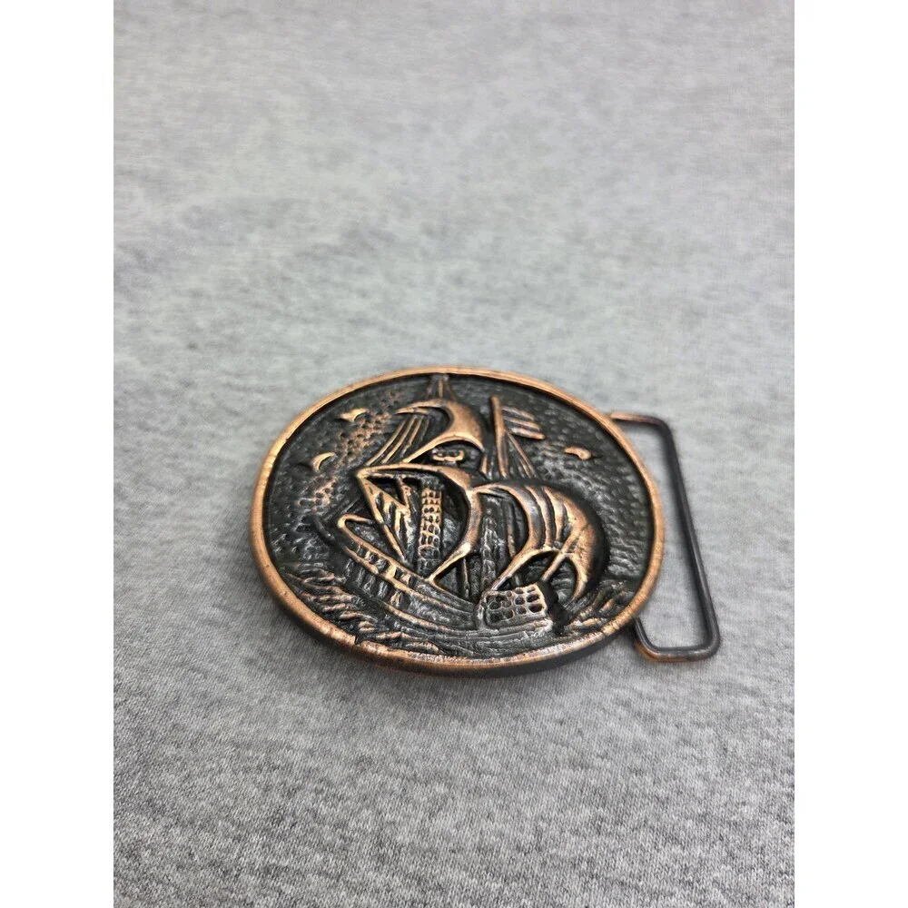 Unknown nautical buckle