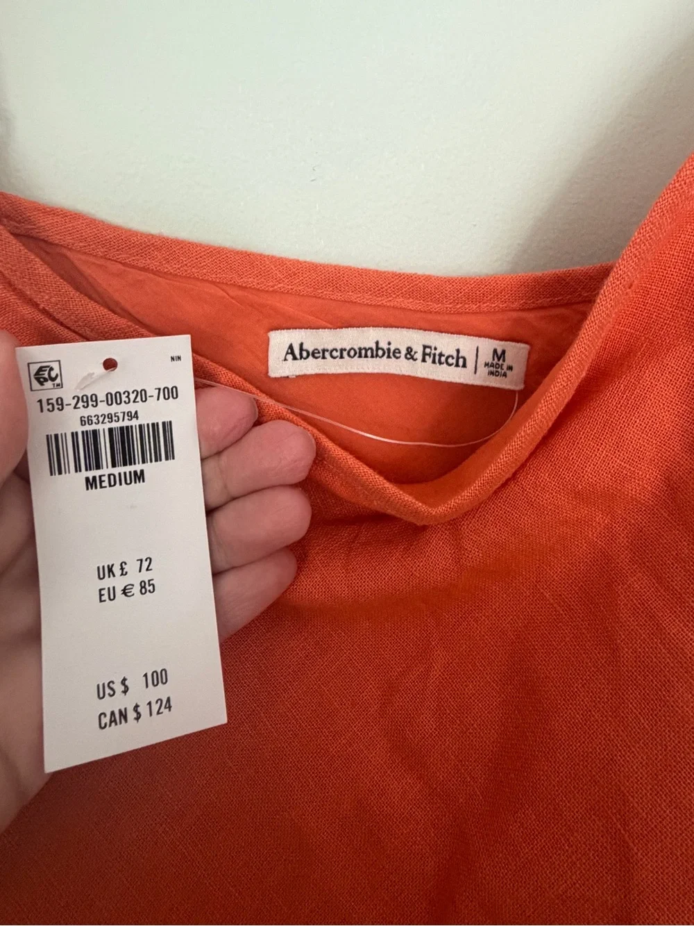 Abercrombie & Fitch our lining