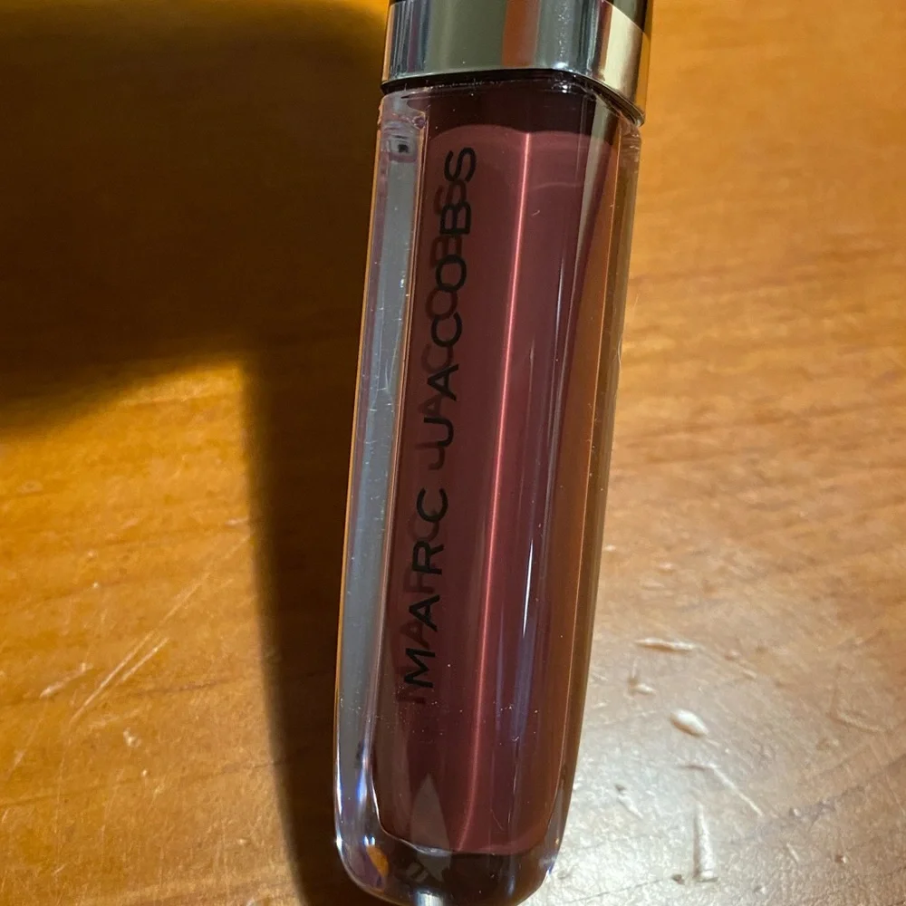 Marc Jacobs lip dupa
