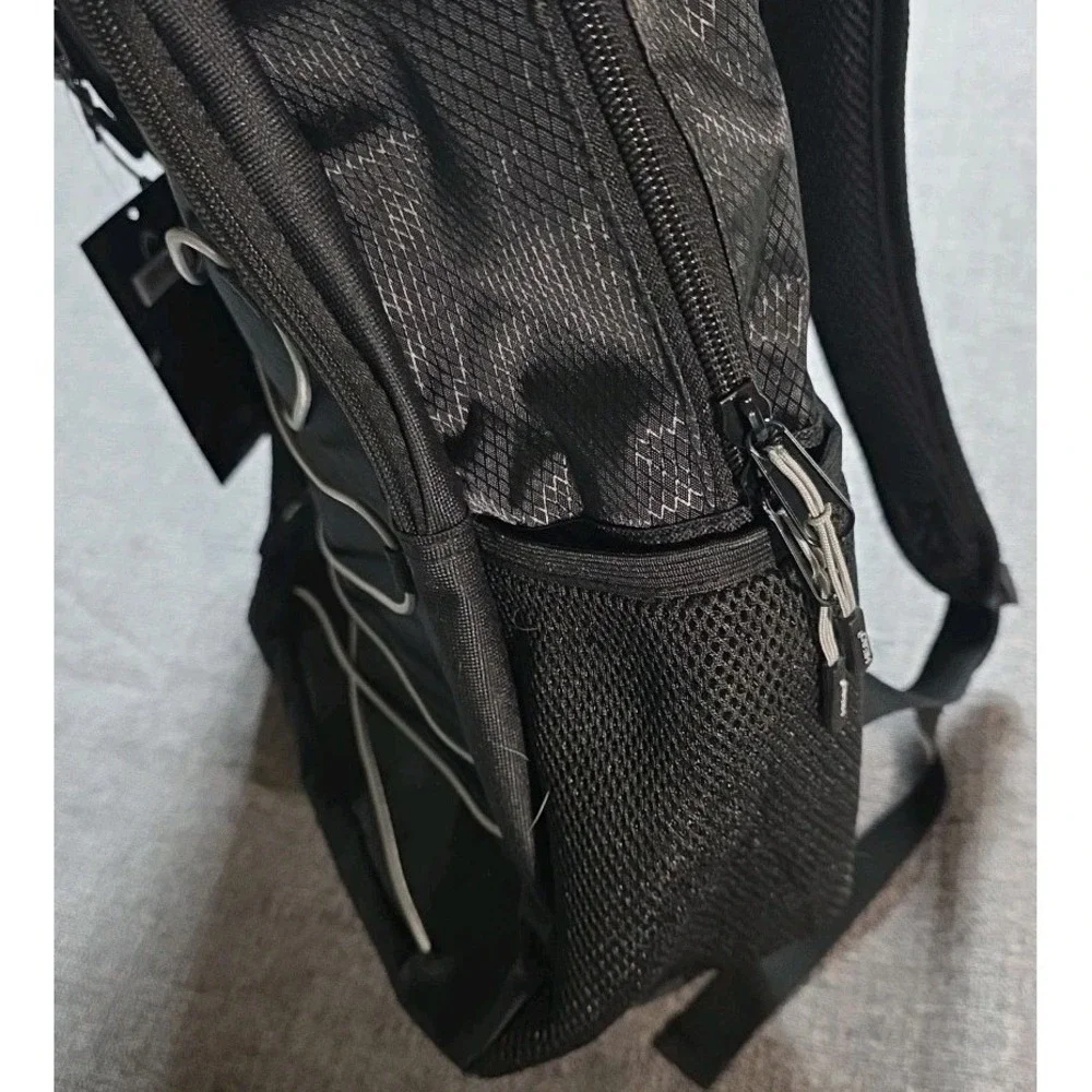 Head backpack black