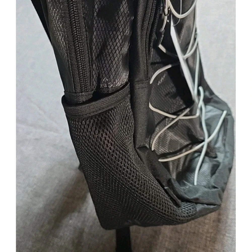Head backpack black
